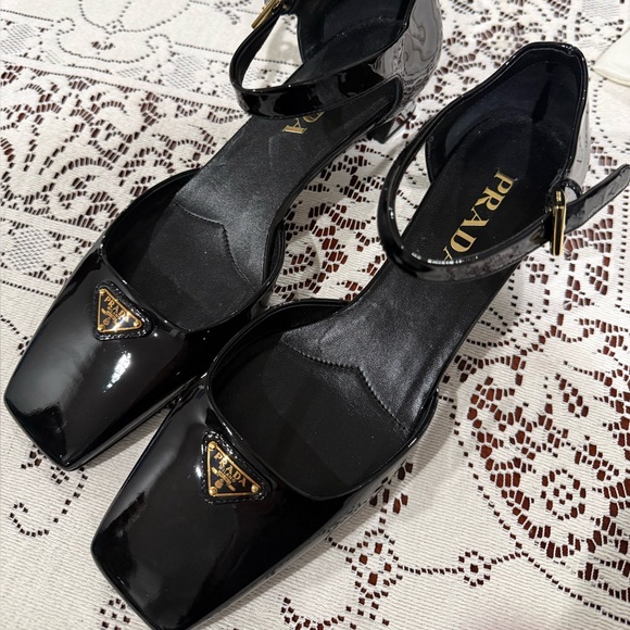 Authentic PRADA Modellerie Black Patent Leather Block Heel EU 37.5 US 7.5 - Picture 2 of 16